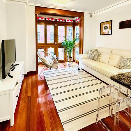 Apartamento "Balcon Del Parchis" A 200 Metros De La Playa Gijon Luaran gambar